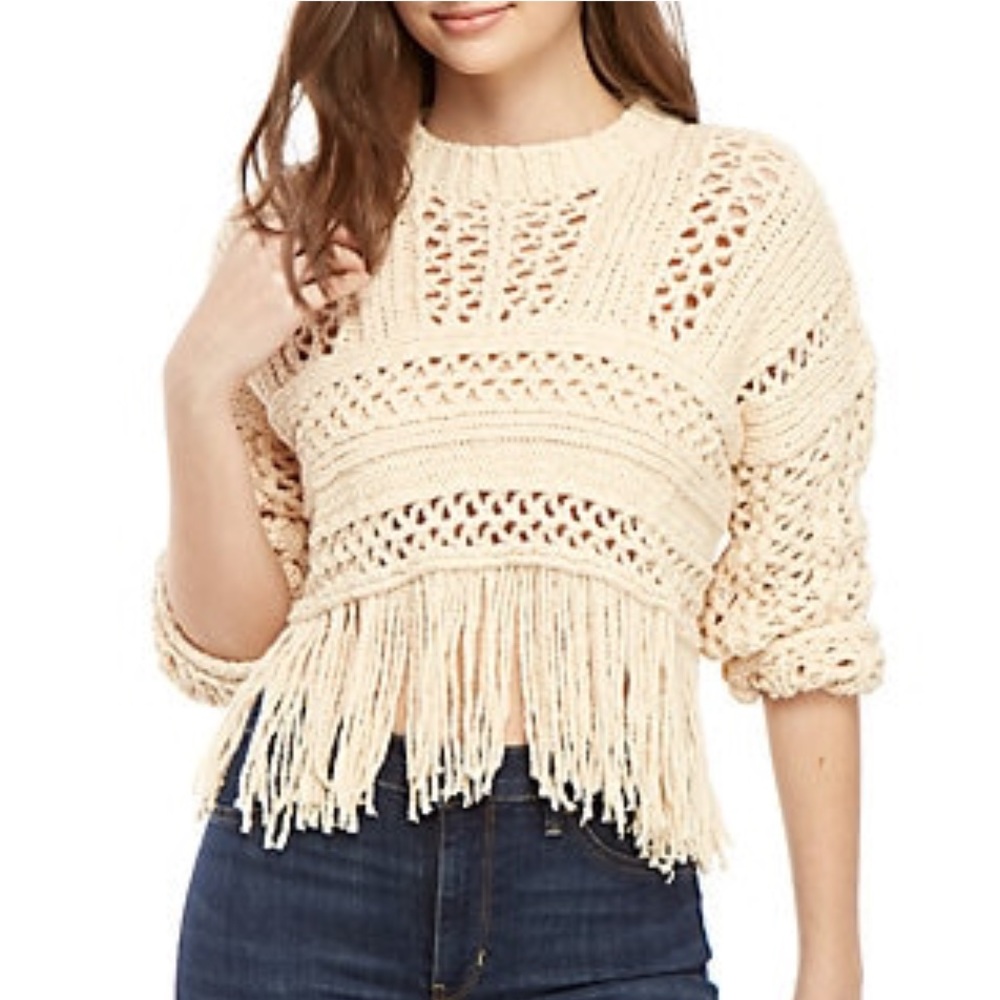🌸Free People Higher Love Cropped Fringed Sweater Gorgeous!